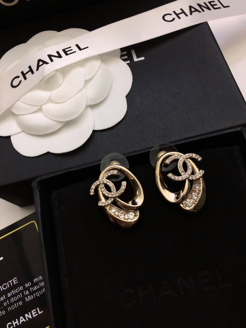 Ch**el earrings